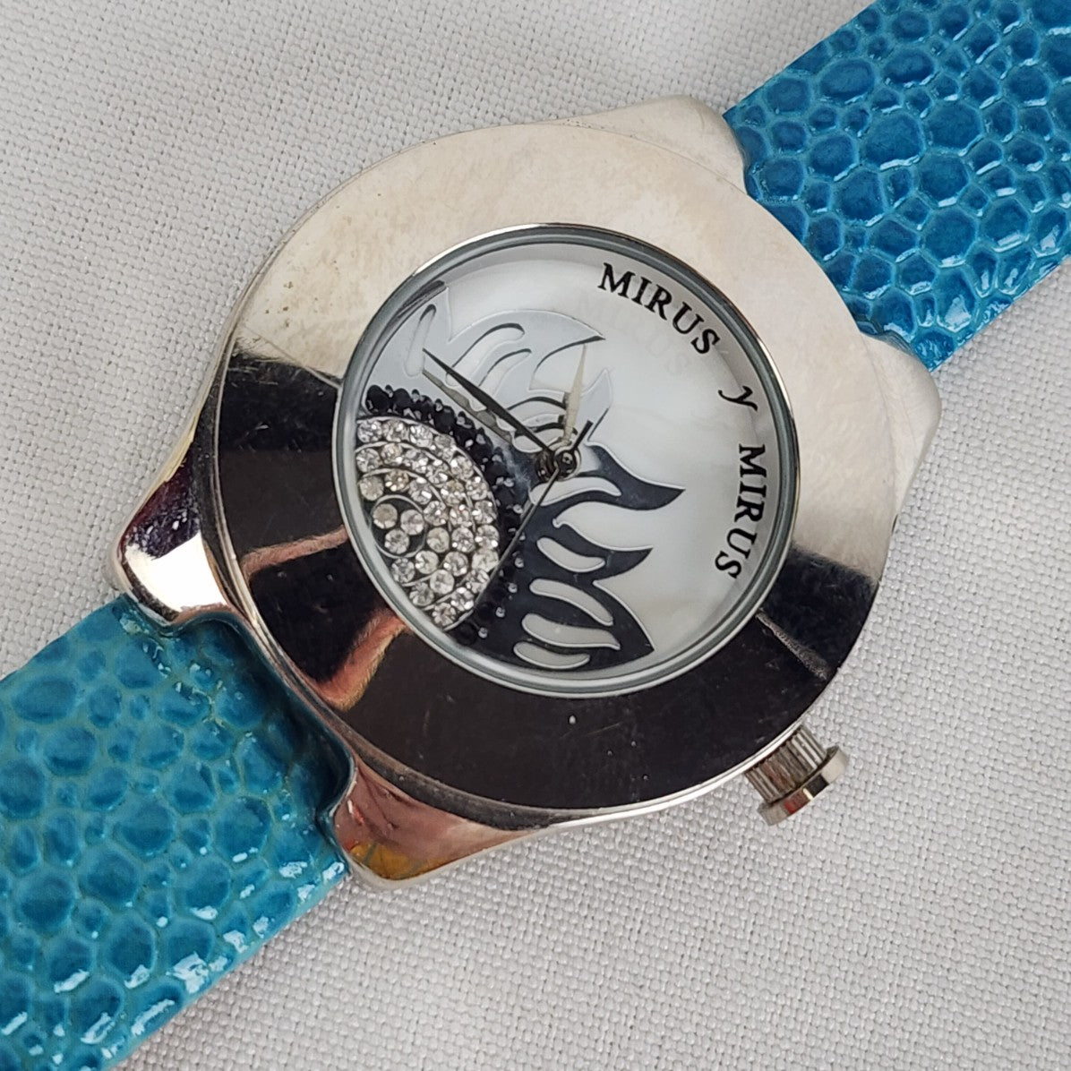 Mirus Blue Leather Band Silver Sunflower Watch