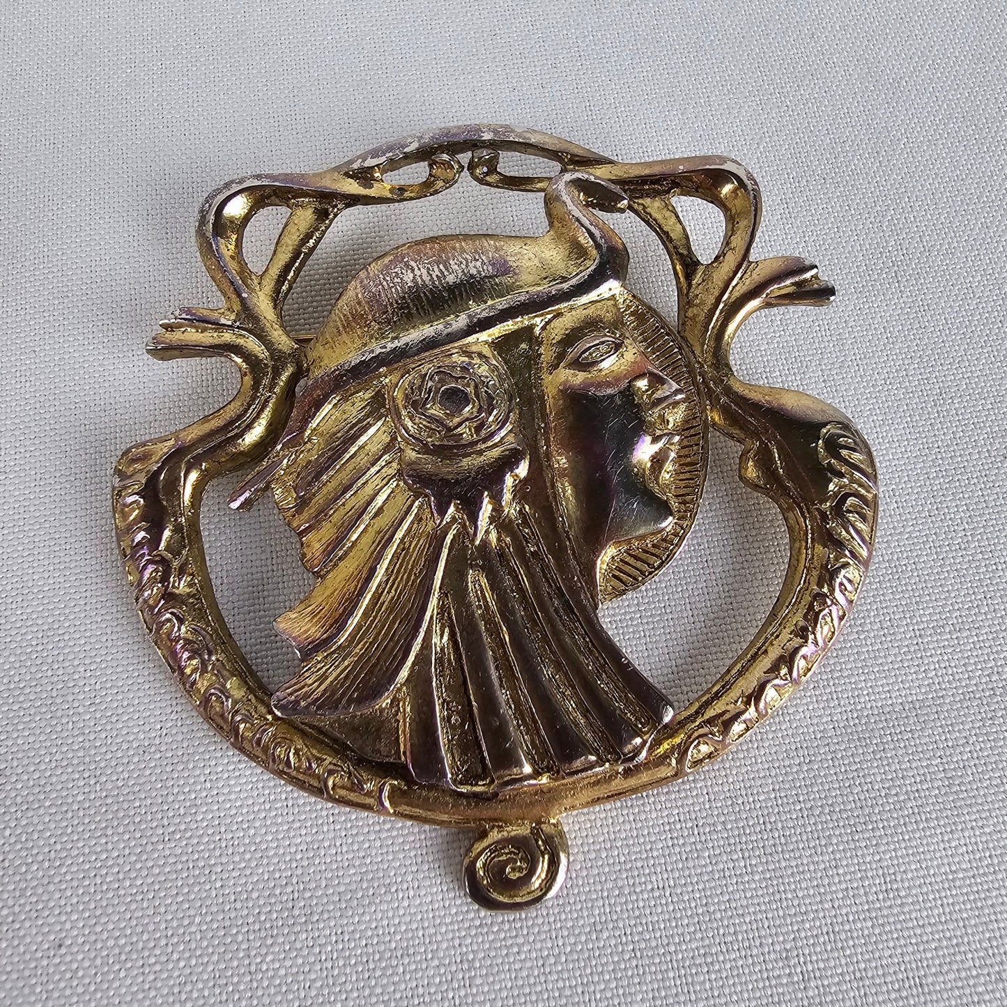 Vintage Egyptian Face Gold Tone Brooch