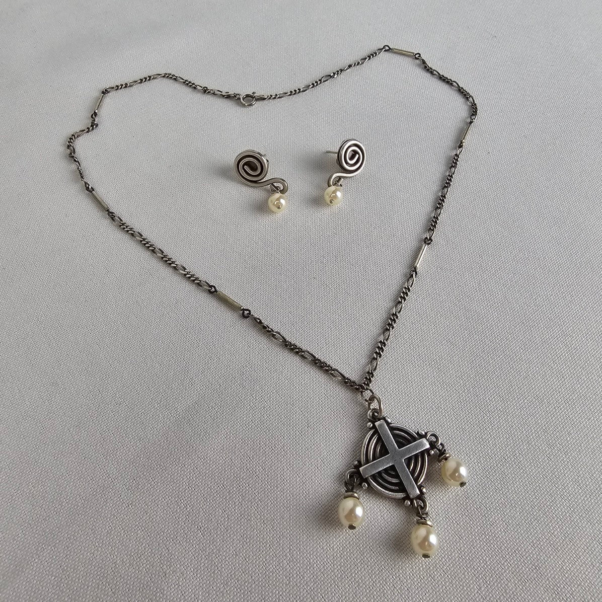 925 Sterling Silver & Pearl Drops Cross Necklace & Earring Set