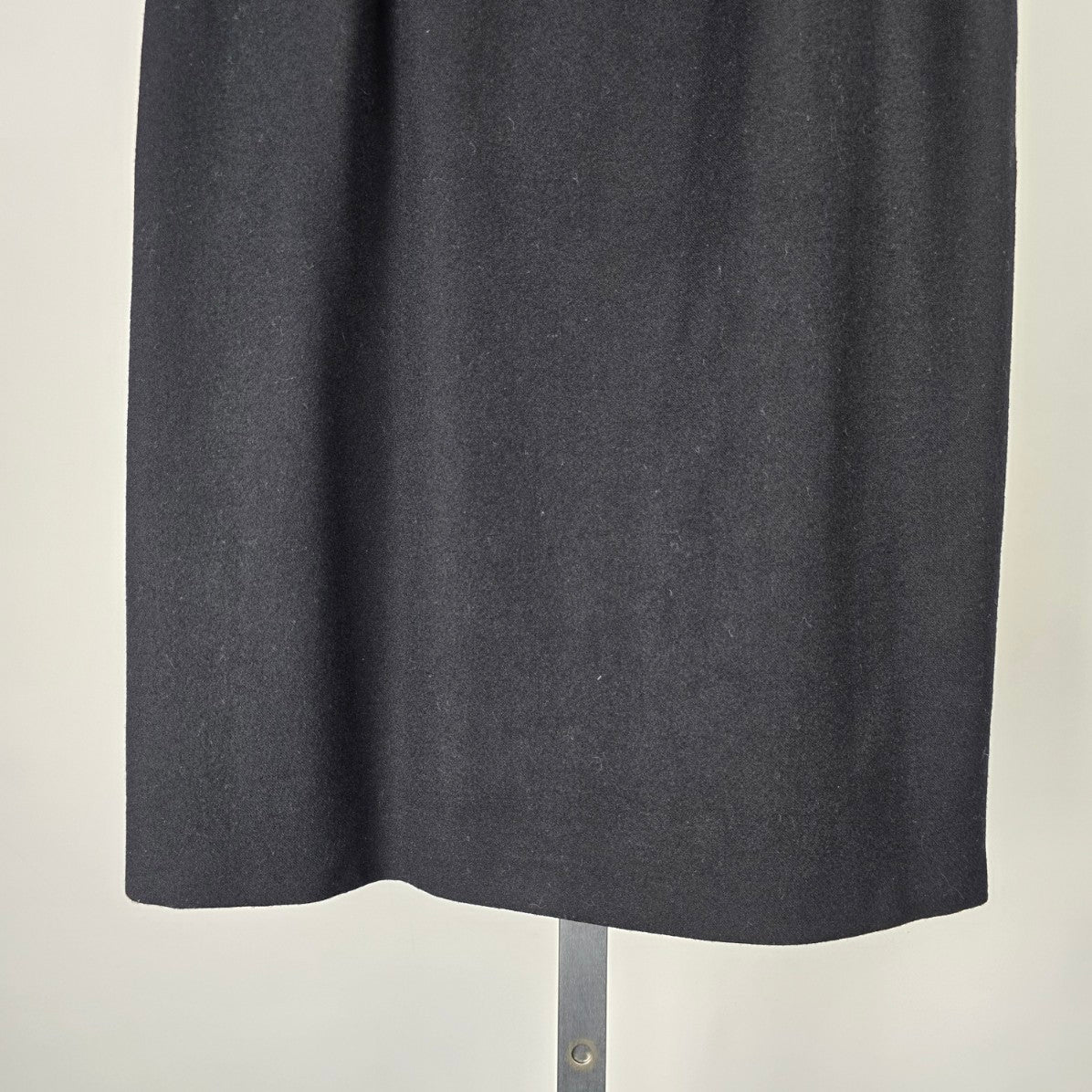 Vintage Evan-Picone Petites Black Wool Knee Length Skirt Size 8
