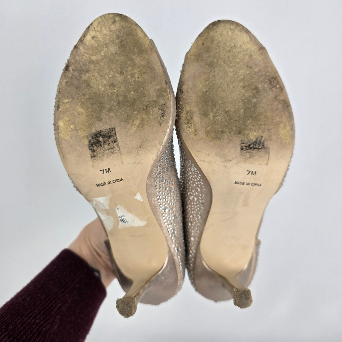 Le Chateau Gold Sparkle D'Orsay Heels Size 7