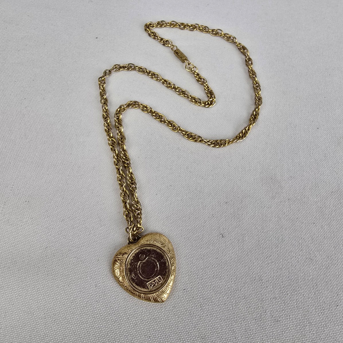 Vintage Gold Tone PTL Portrait Pendant Chain Necklace