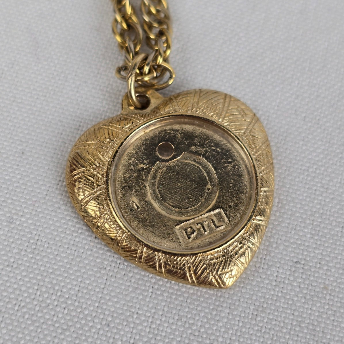 Vintage Gold Tone PTL Portrait Pendant Chain Necklace