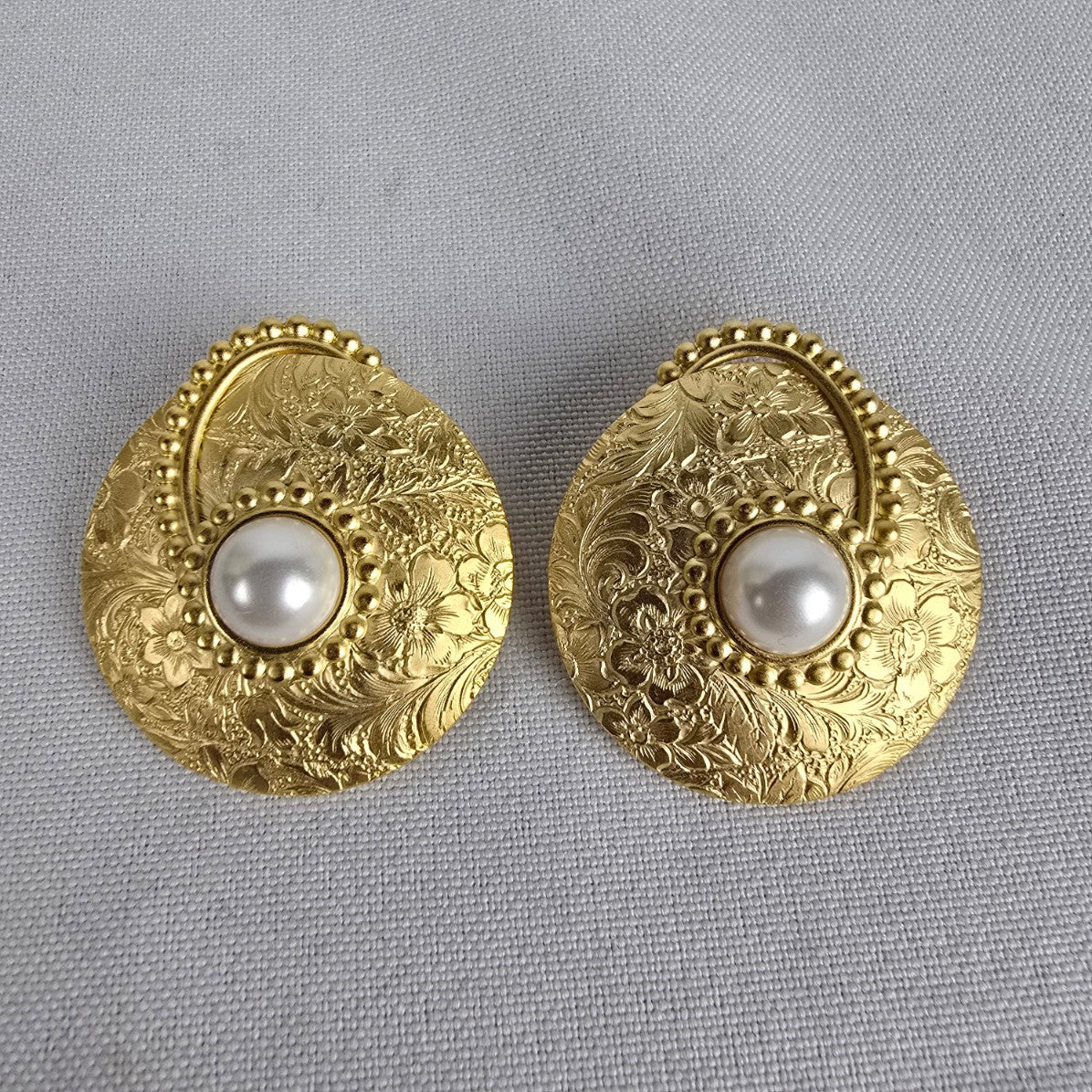 Vintage 90s Gold Tone Faux Pearl Statement Earrings
