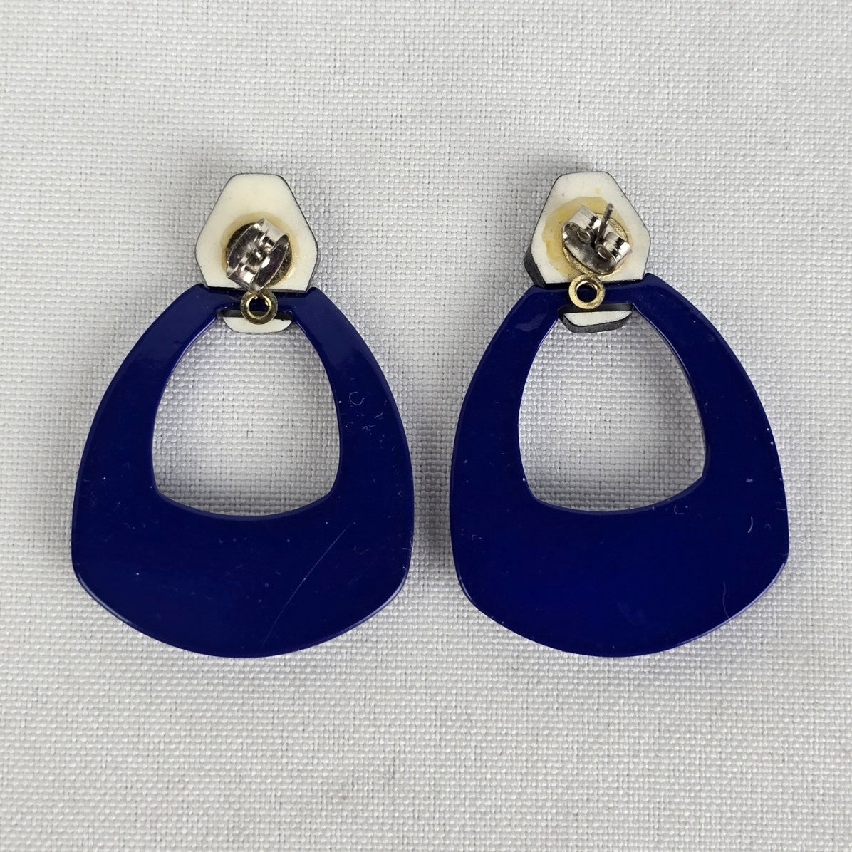 Vintage 80s Blue & Black Plastic Earrings