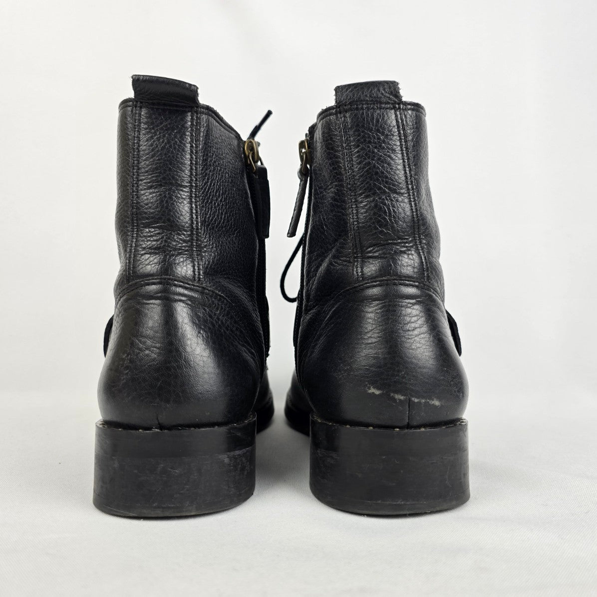 Souliers Sézane Black Leather Combat Boots Size 10
