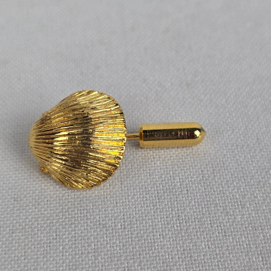 Vintage Gold Tone Sea Shell Brooch