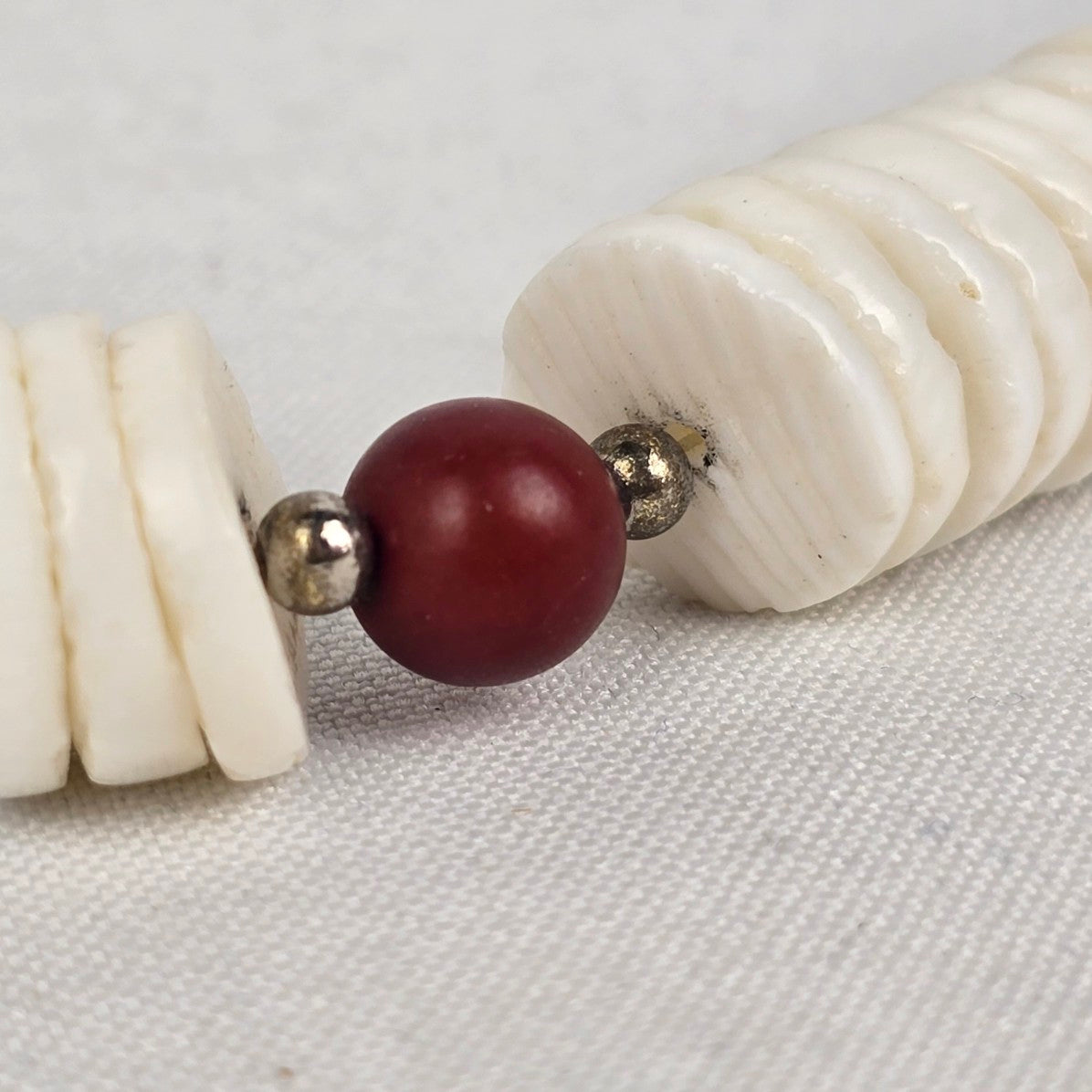 Vintage Hawaiian Natural Puka Shell and Carnelian Stone Necklace