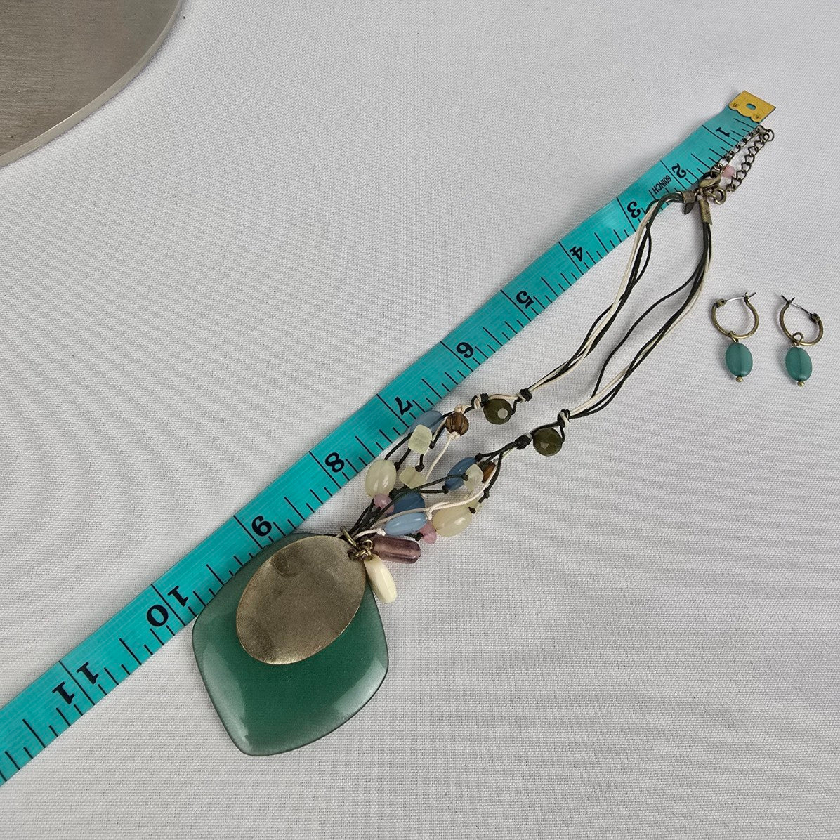 Vintage Avon Green Pendant Beaded Necklace & Earring Set