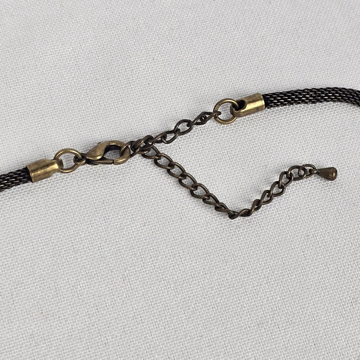 Bronze Brown Flower Pendant Chain Necklace
