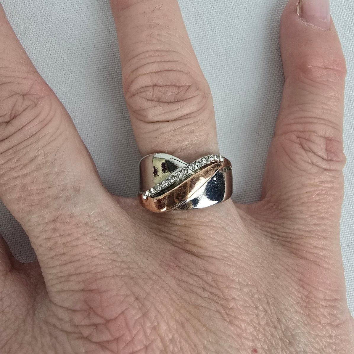 Silver & Copper Tone Crystal Ring Size 8