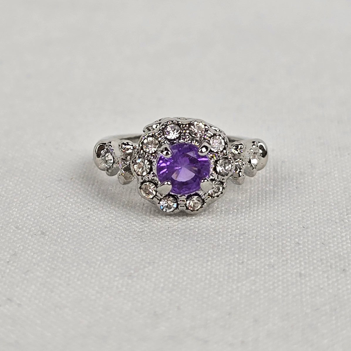 Silver & Purple Crystal Ring Size 6