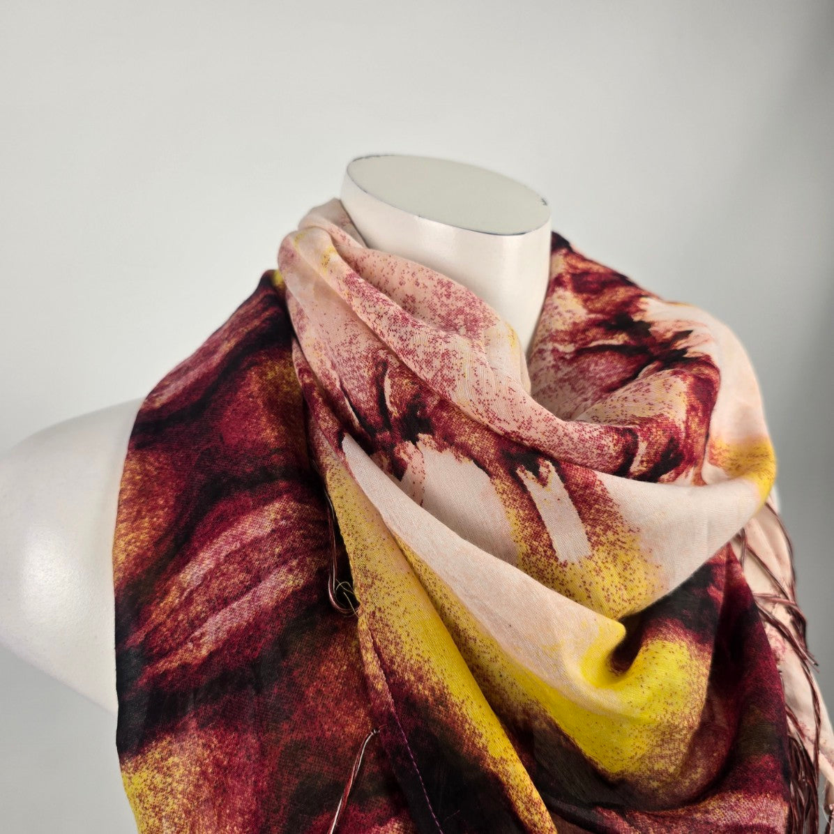 Garcia Jeans Red & Yellow Square Fringe Scarf