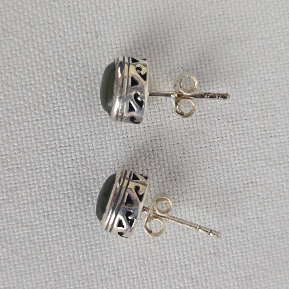 925 Sterling Silver Green Natural Stone Stud Earrings