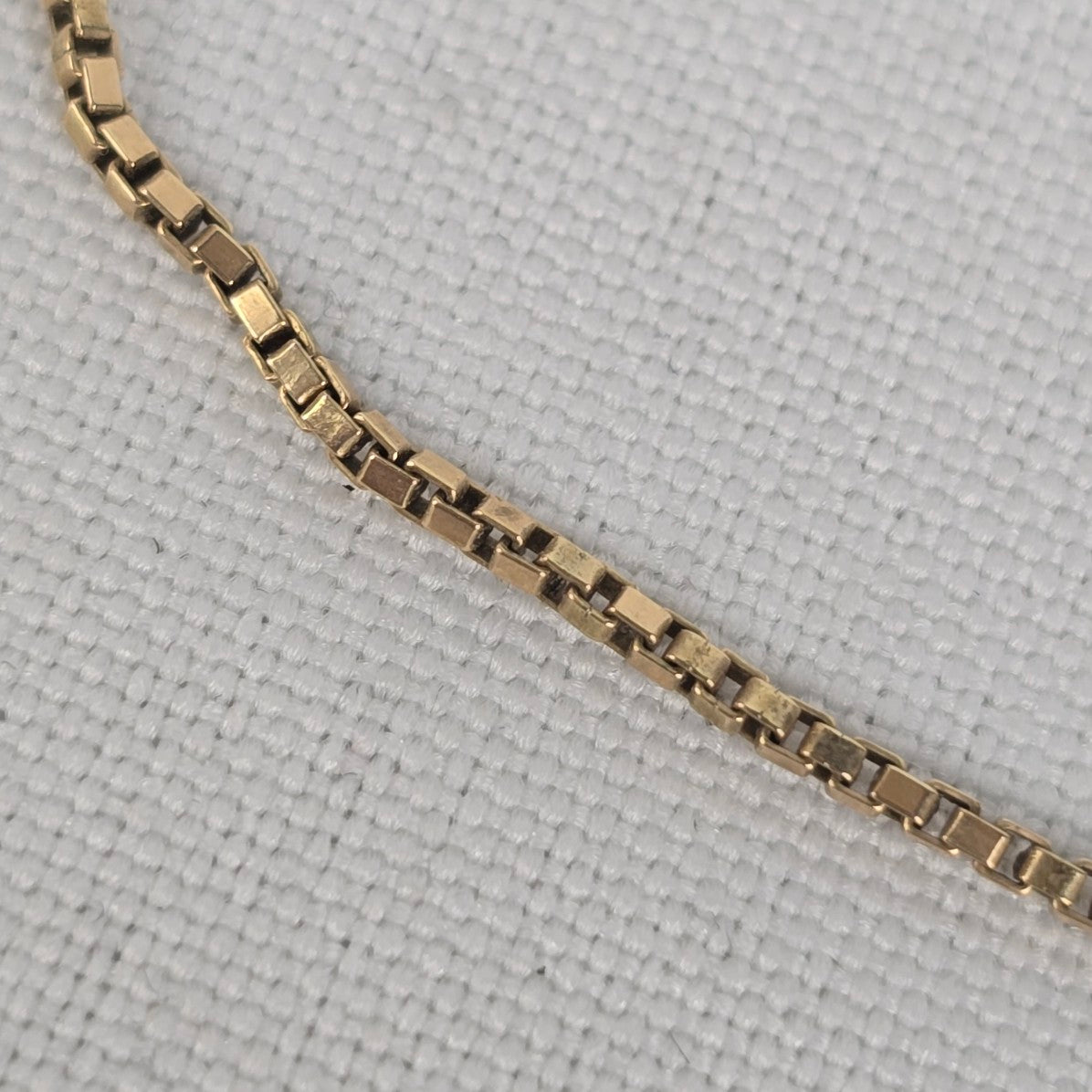 10k Yellow Gold Box Chain Necklace