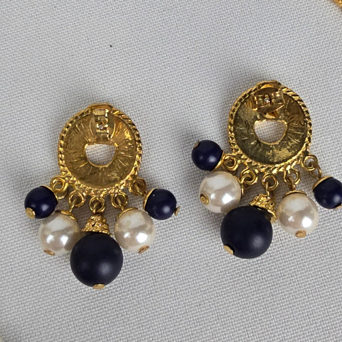 Vintage Gold Tone Navy Beaded Tassel Pendant Long Necklace & Earring Set