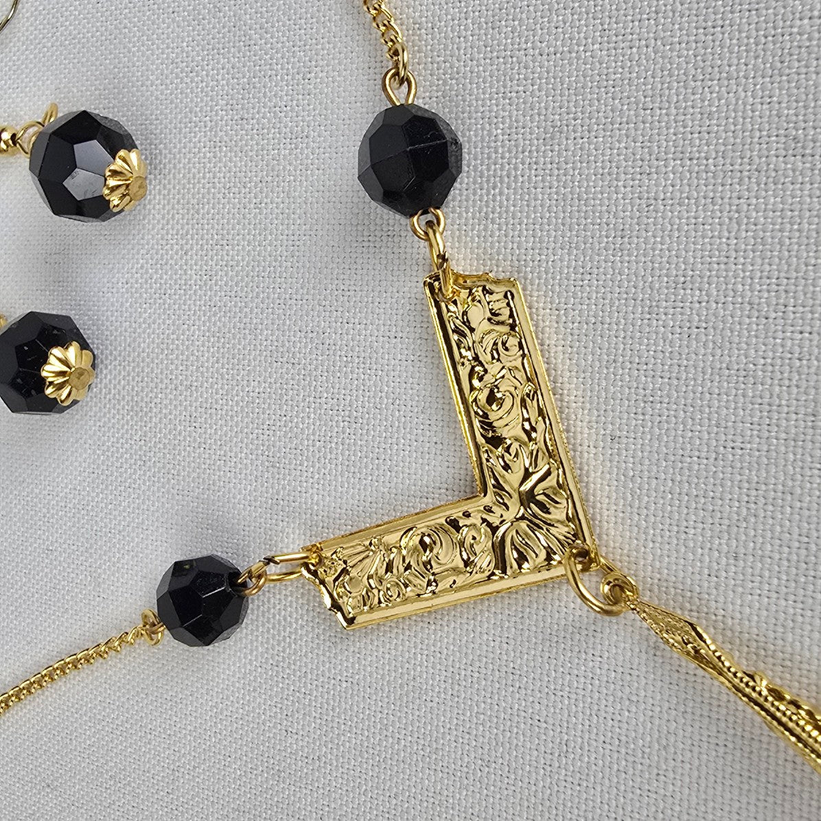 Vintage Gold Tone Black Beaded Y Necklace & Earring Set
