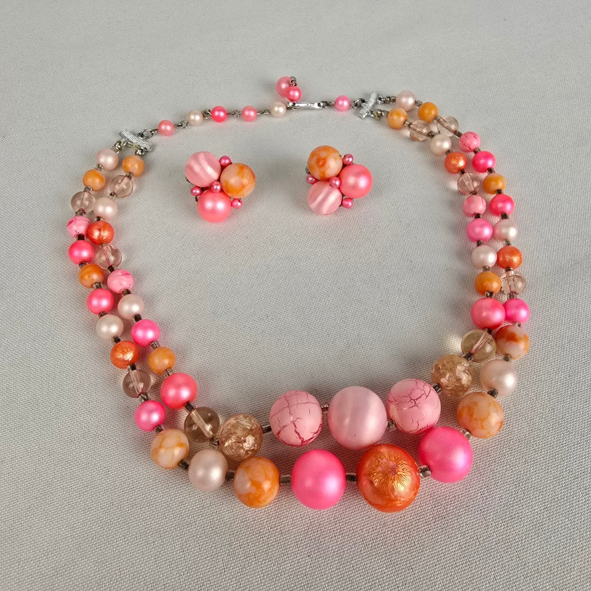 Vintage Japan Pink & Orange Layered Beaded Necklace & Clip On Earrings Set