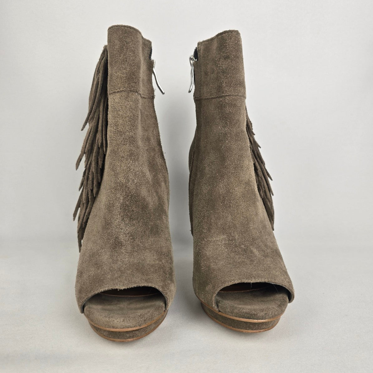 BCBG Generation Genie Suede Fringe Heel Open Toe Boots Size 5.5