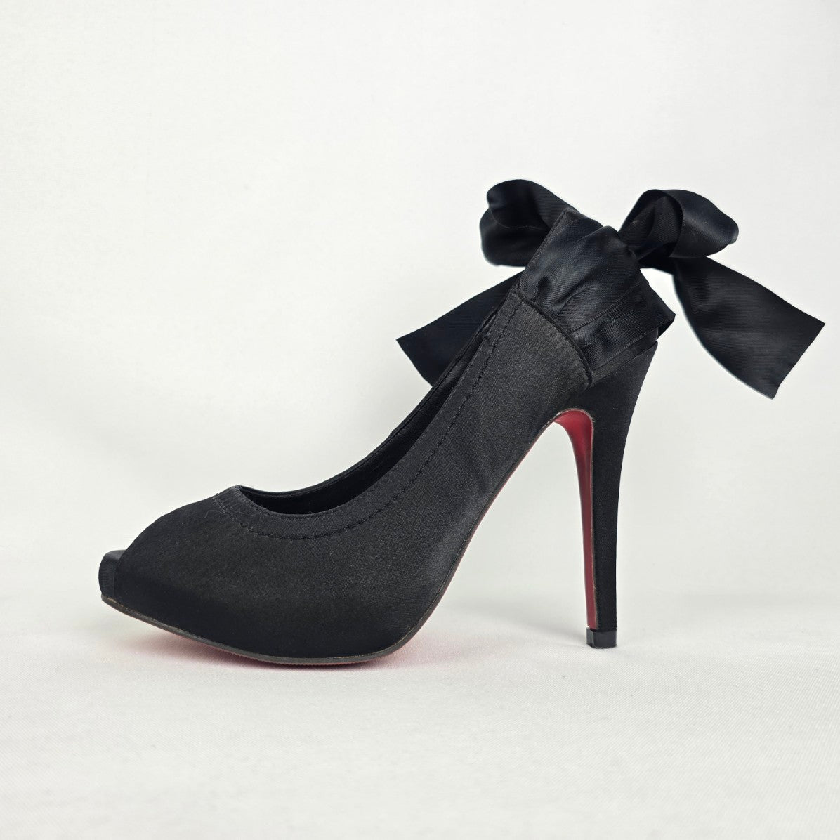 Le Chateau Black Satin Bow Detail Peep Toe Heeled Shoes Size 5