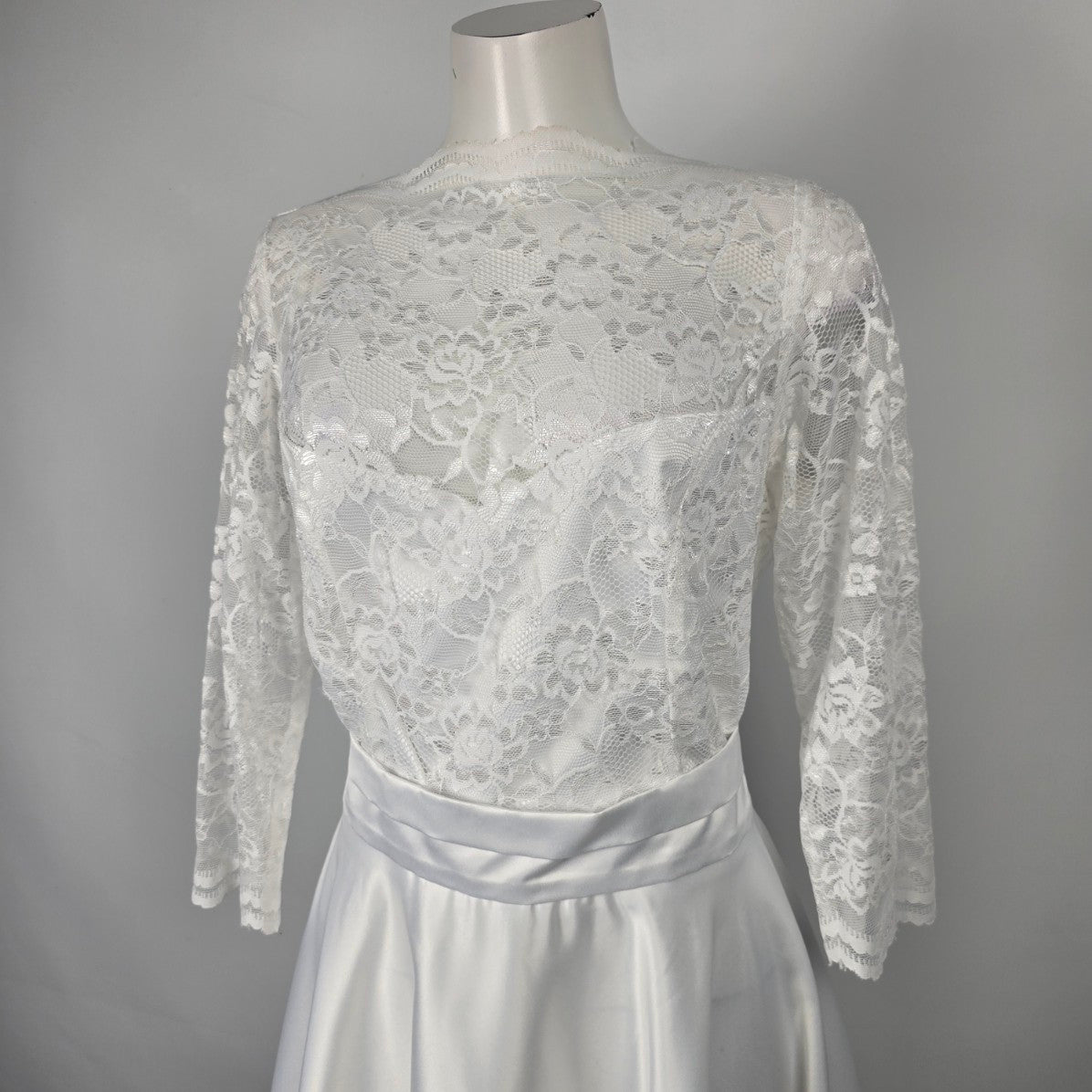 Bettie Page Heart Of Haute White Lace Fit & Flare Dress Size L