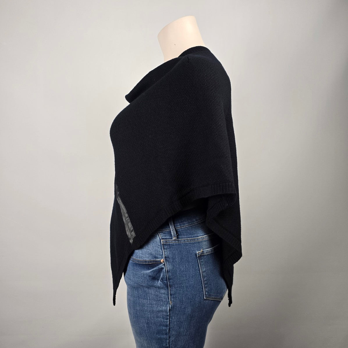 Lululemon Black Knit On The Go Poncho