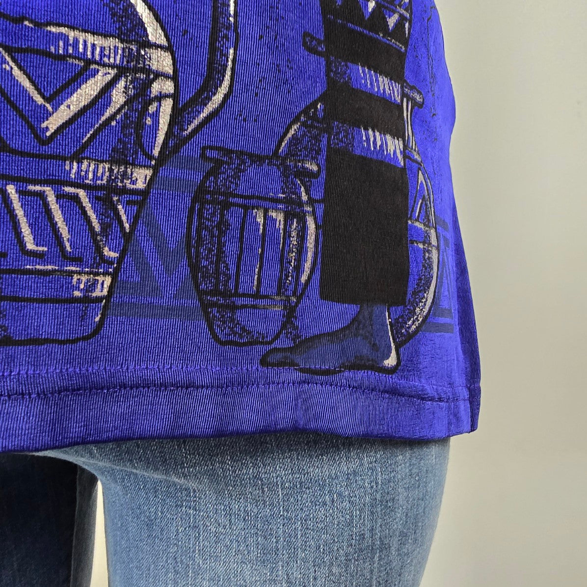 Vintage Primavera Blue Slinky Jersey Egyptian Print Top Size S/M