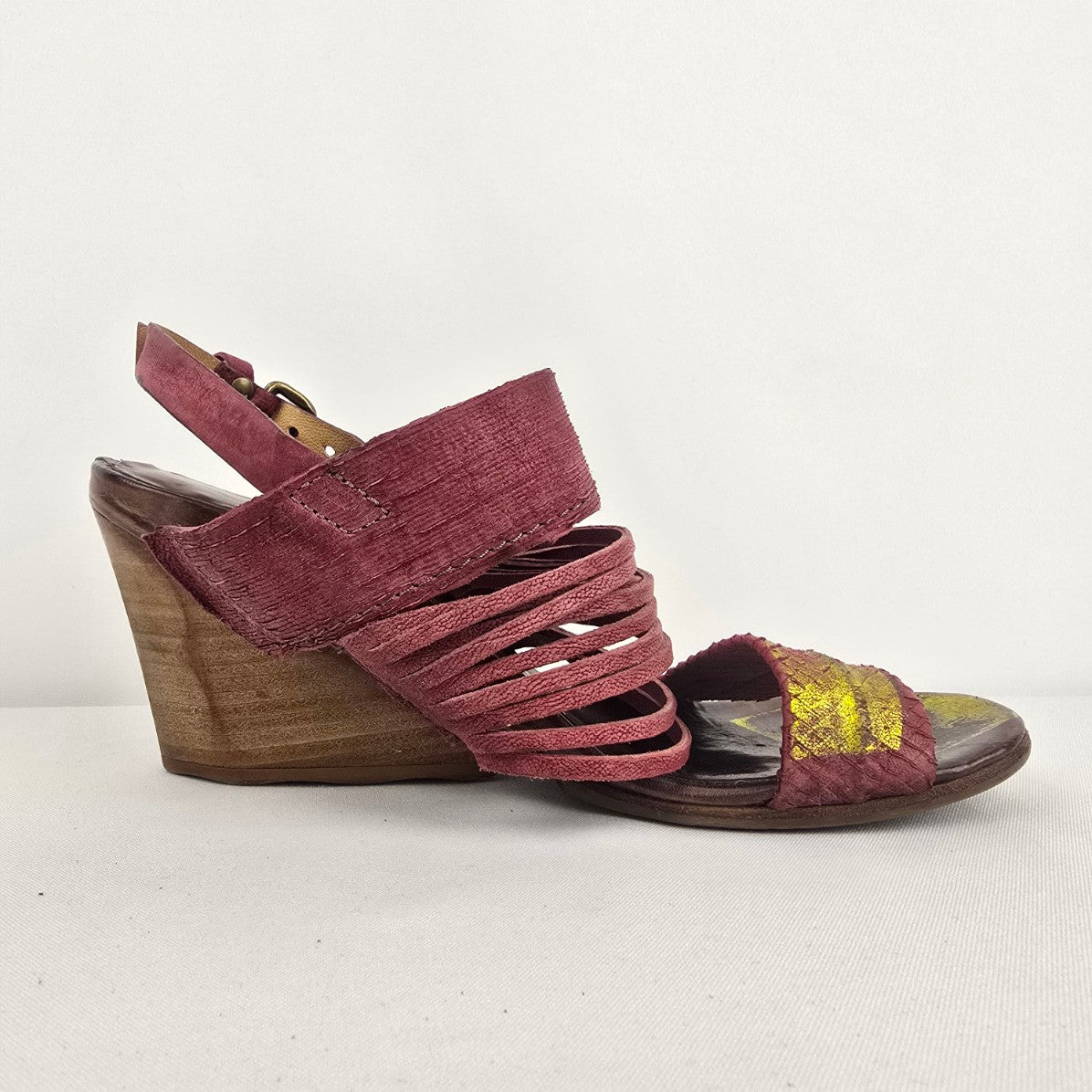 AS98 Pink & Gold Leather Wedge Strappy Sandals Size 9