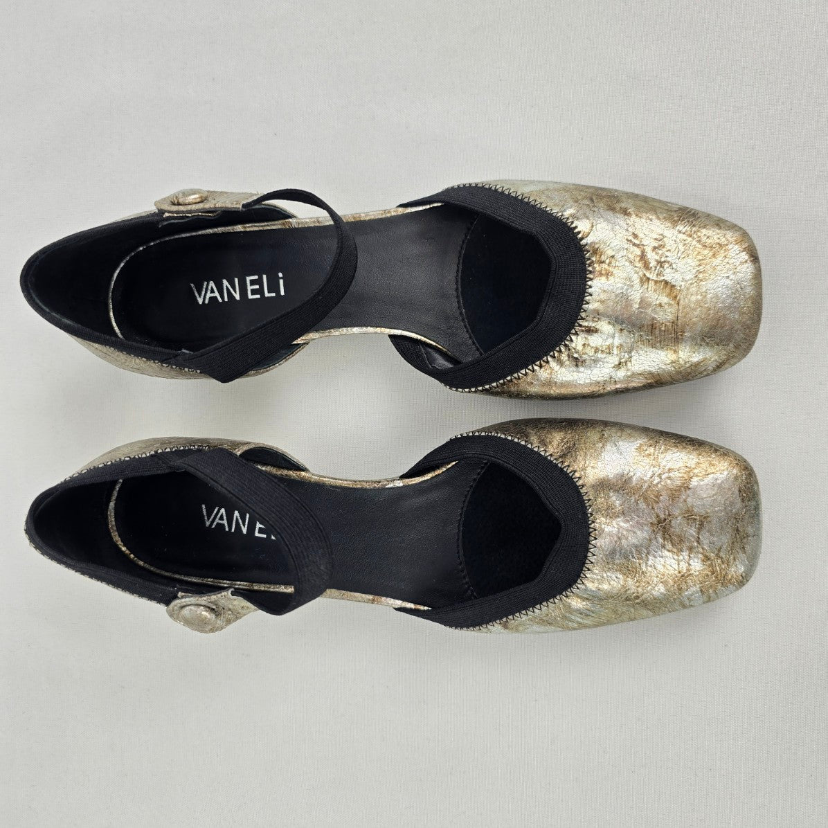 Vaneli Silver Metallic Mary Jane Wedge Heel Shoes Size 7.5