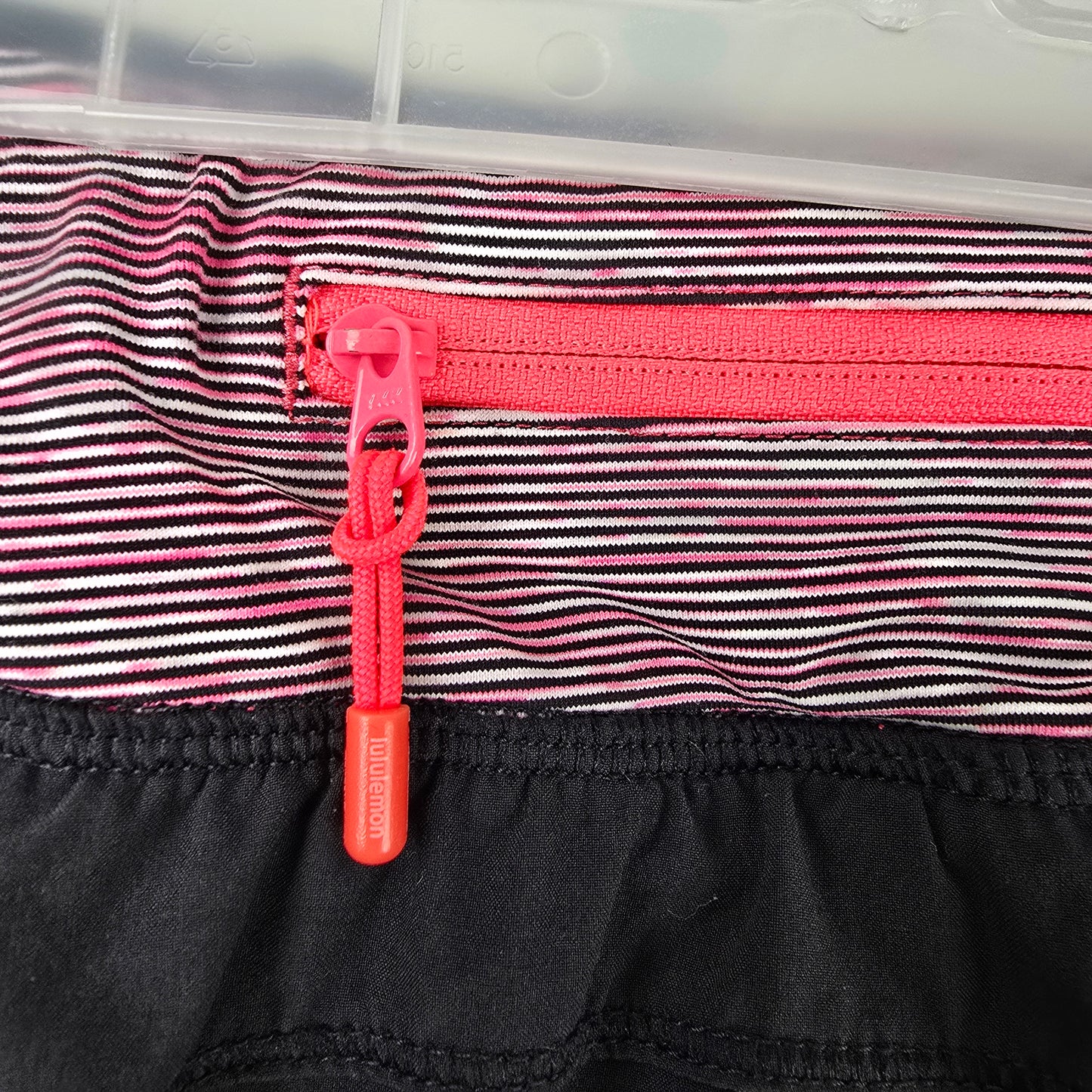 Lululemon Coral Run A Marathon Skirt Size 4