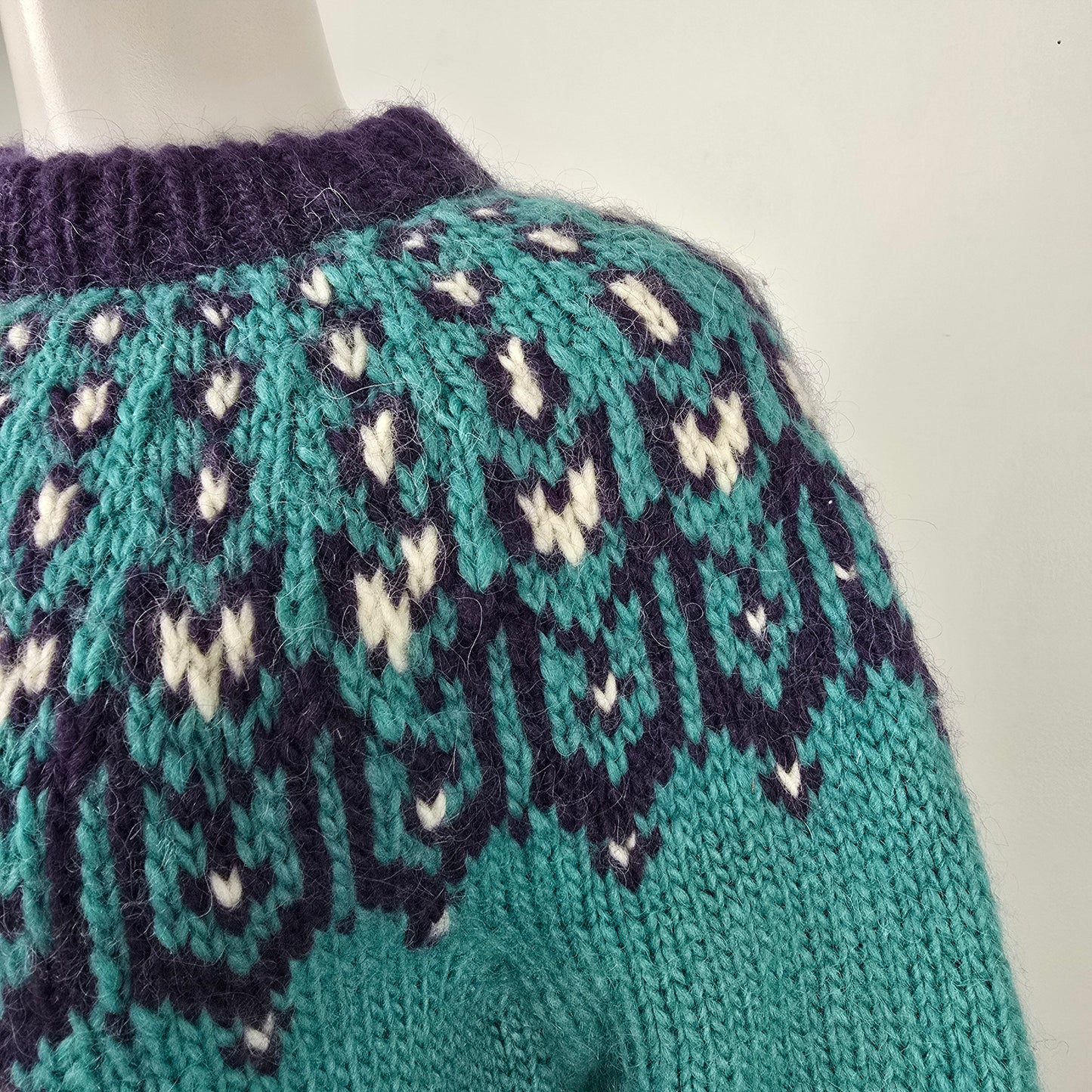 Vintage Handknit Icelandic Teal & Purple Sweater Size M/L