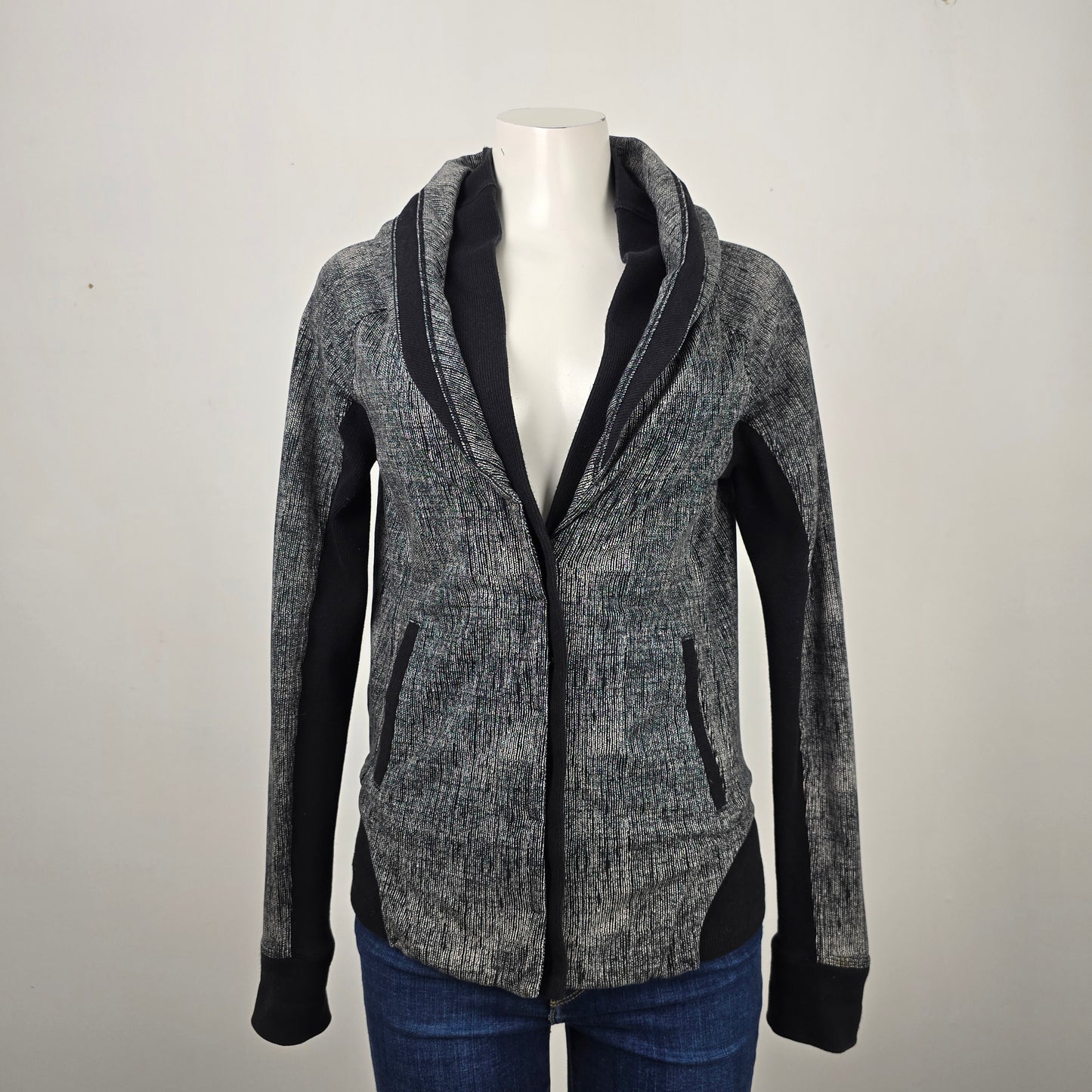 Lululemon Black & White To Class French Terry Cardigan Jacket Size 6