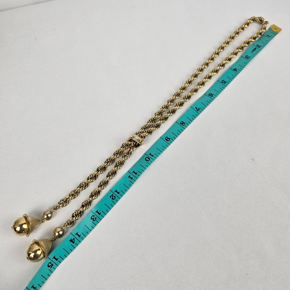 Vintage Gold Tone Twisted Lariat Chain Necklace