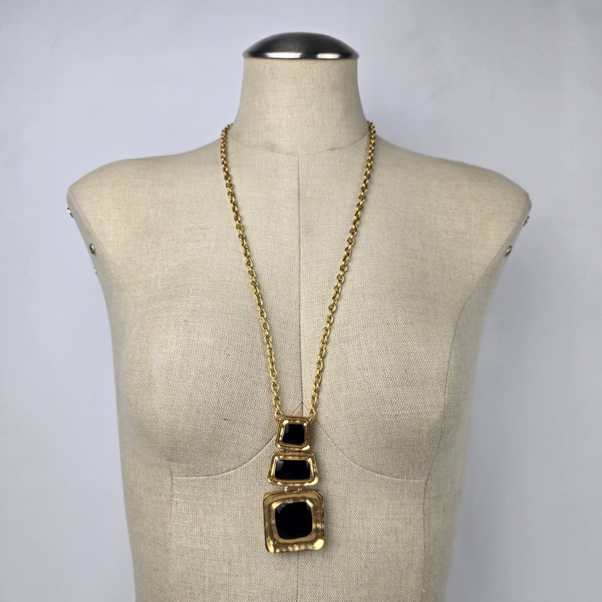Vintage Vendome Black & Gold Long Pendant Necklace
