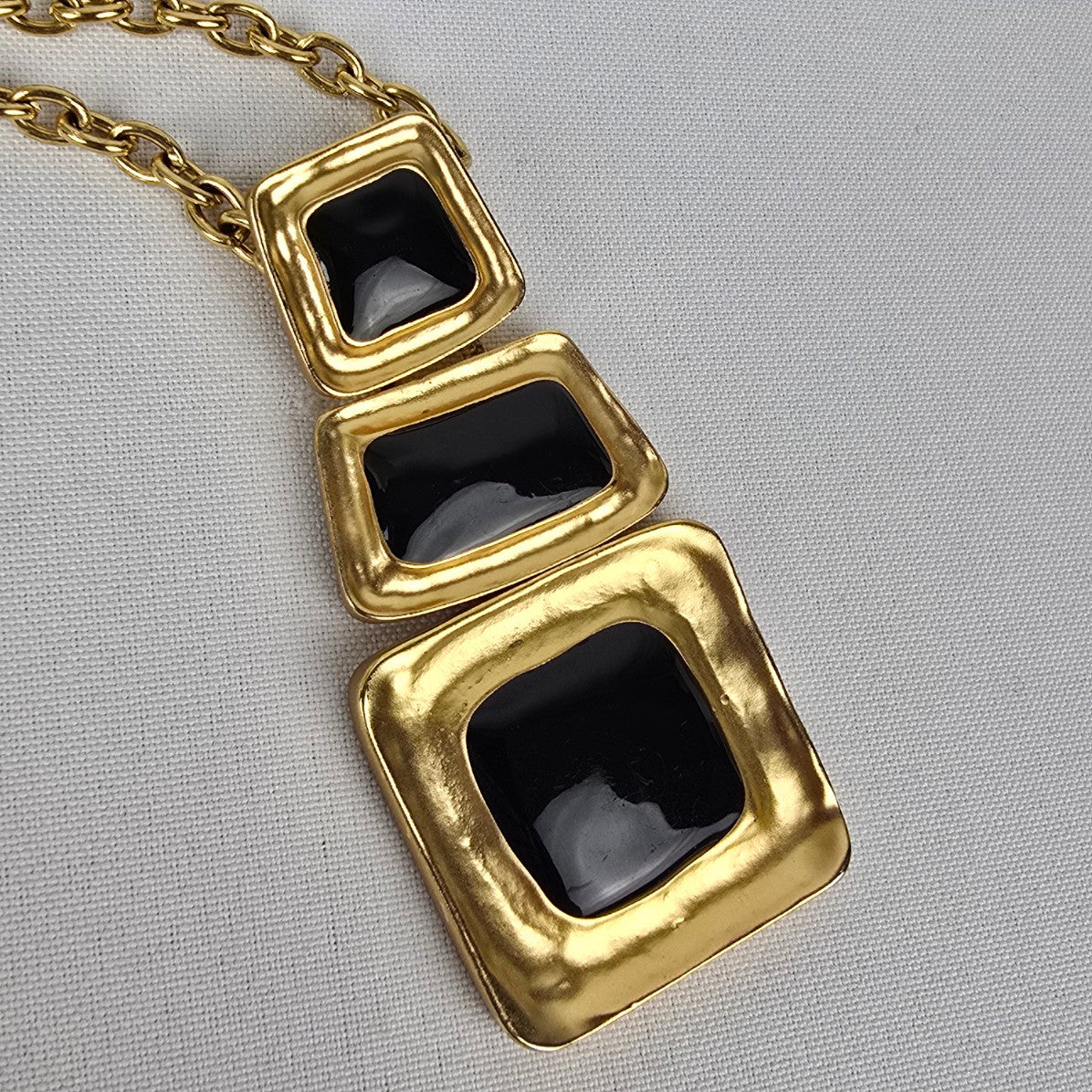 Vintage Vendome Black & Gold Long Pendant Necklace