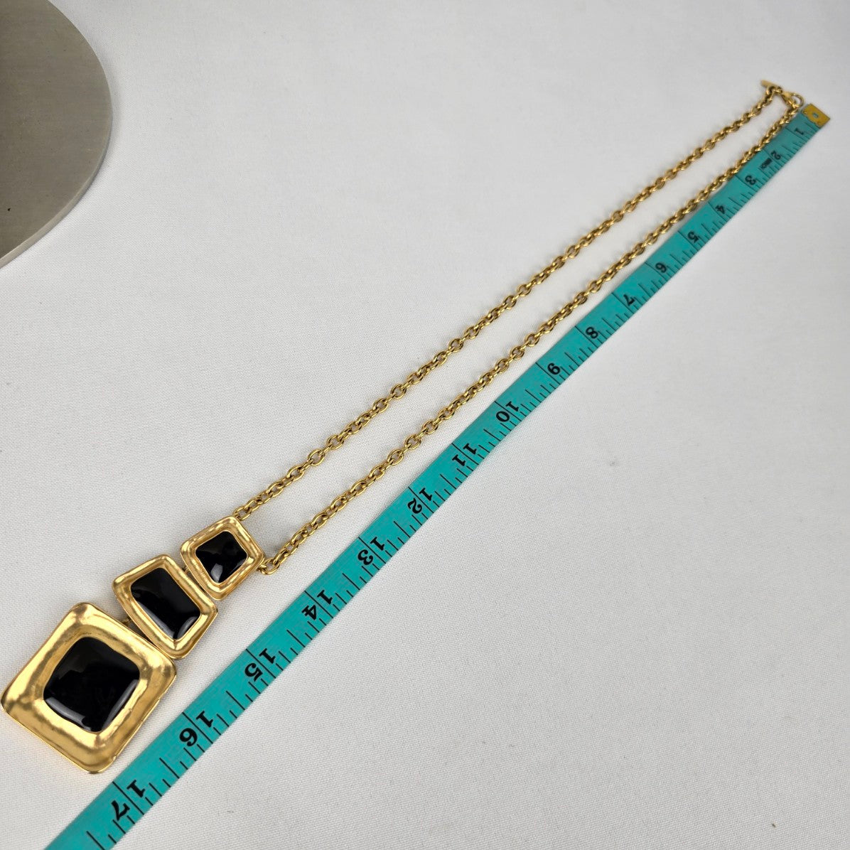 Vintage Vendome Black & Gold Long Pendant Necklace