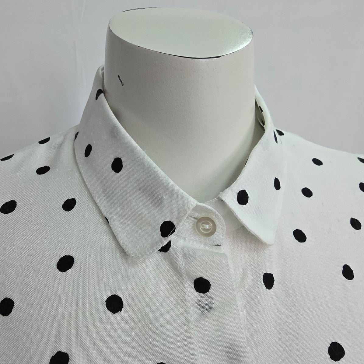 Vintage Shirtsville White Puff Sleeve Button Up Collared Blouse Size M/L