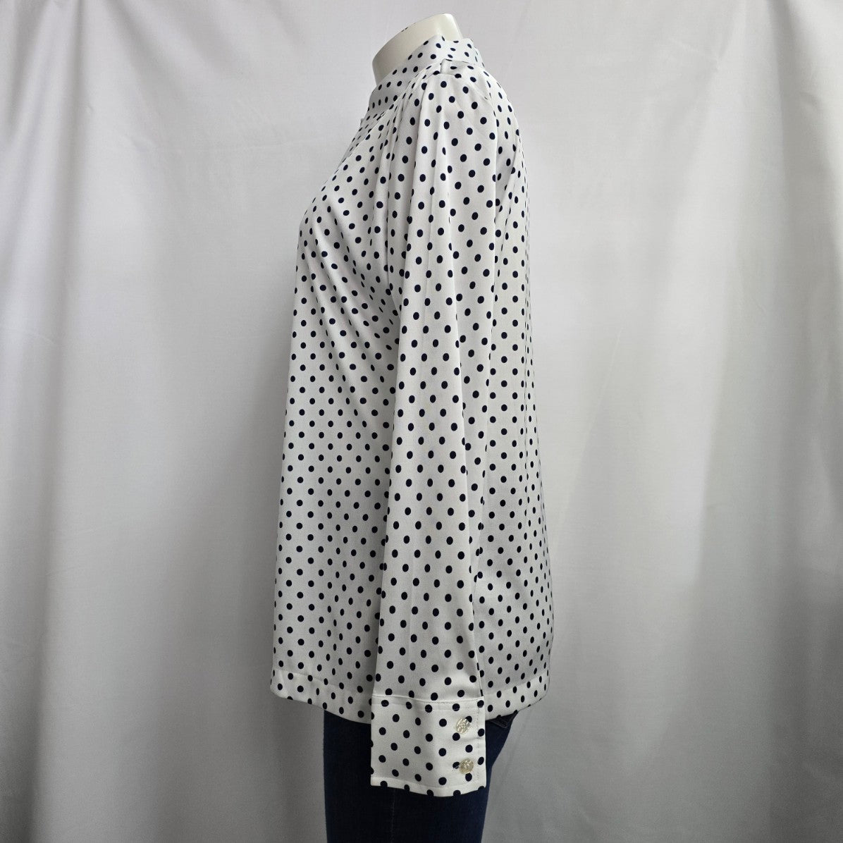 Vintage 70s 3D White & Navy Polka Dot Button Up Collared Bouse Size M/L