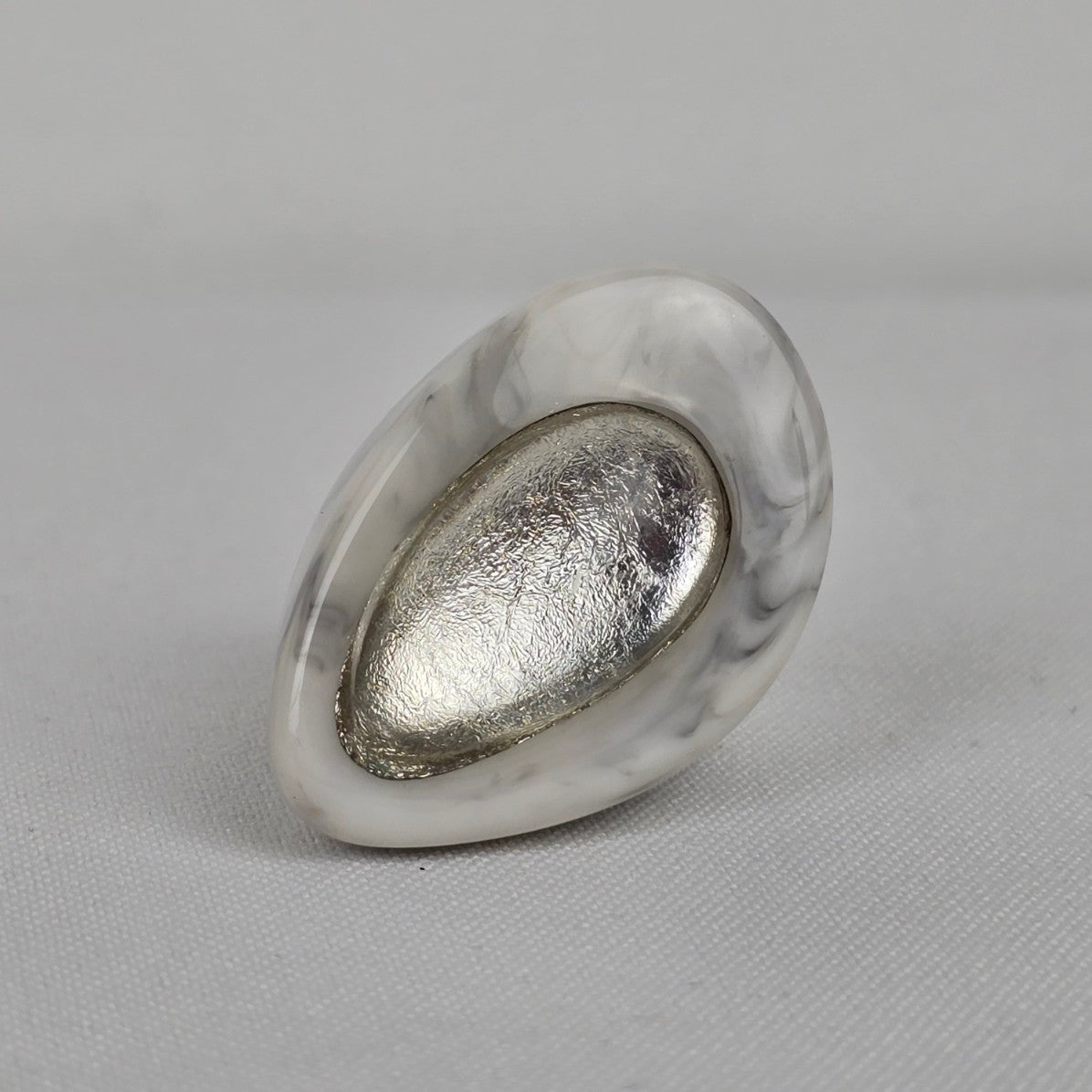Zsiska Grey Marbled Clear Stone Chuncky Ring Size 7
