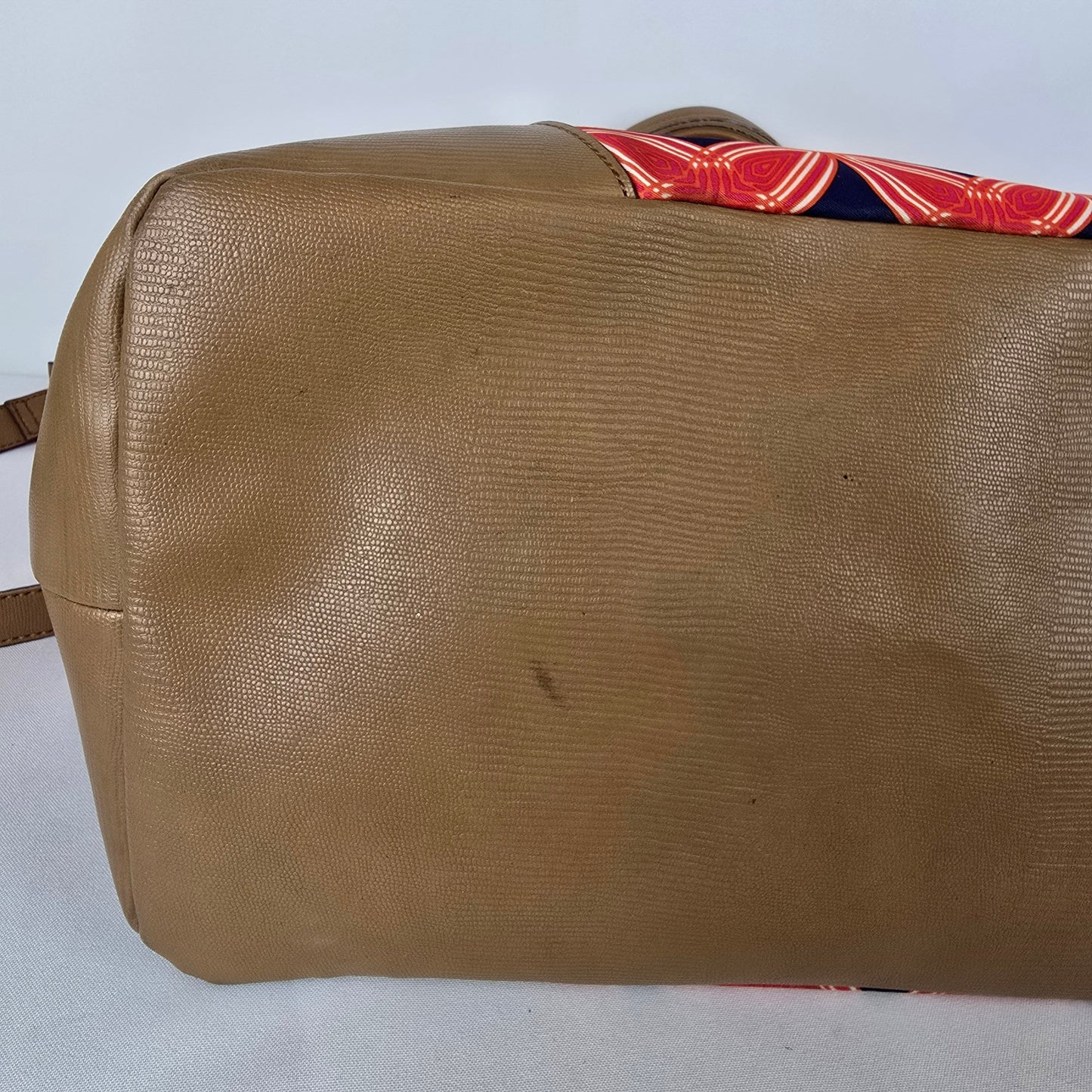 Stella & Dot XL Expandable Zippered Weekend Tote