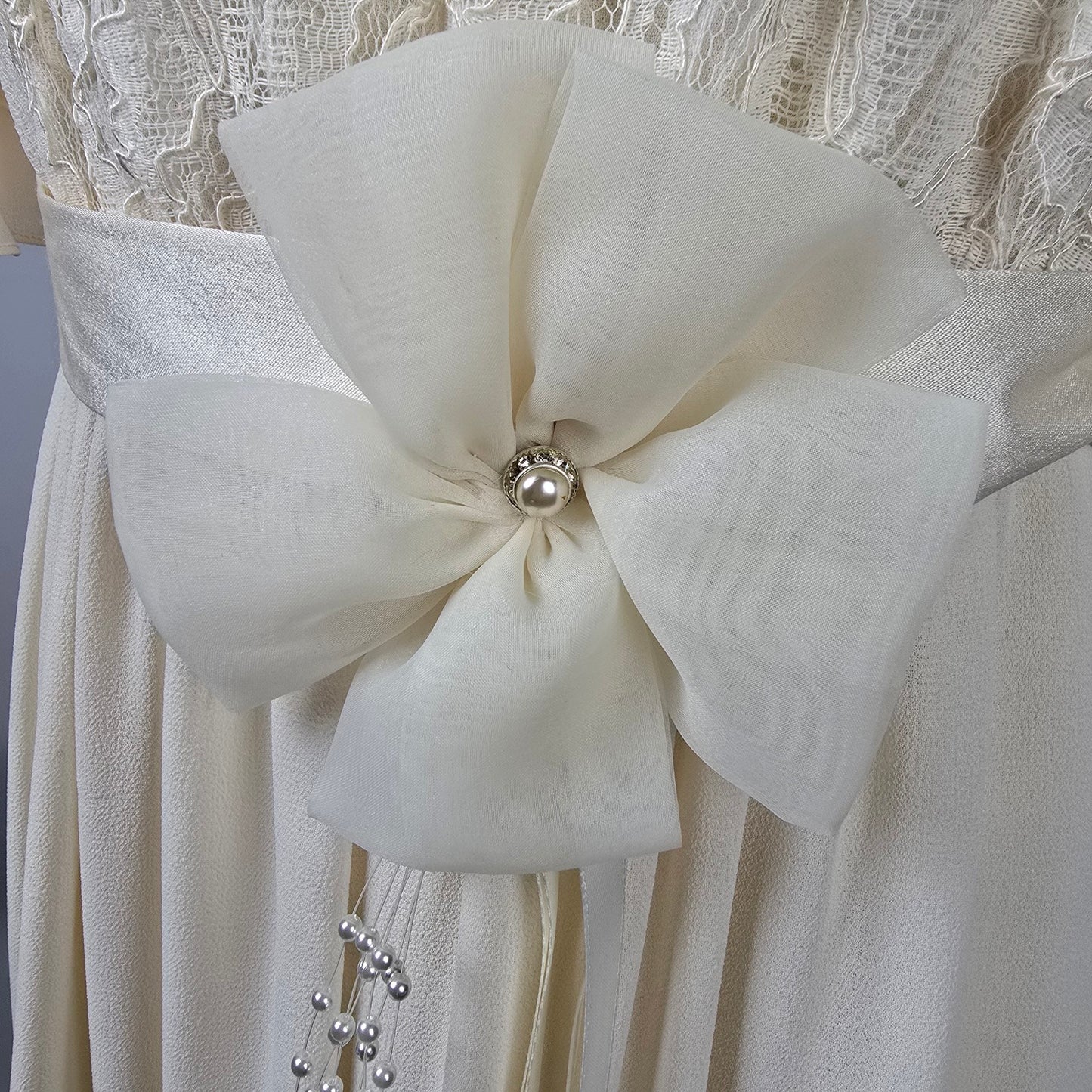 Vintage Ursula Cream Lace Midi Dress Size M