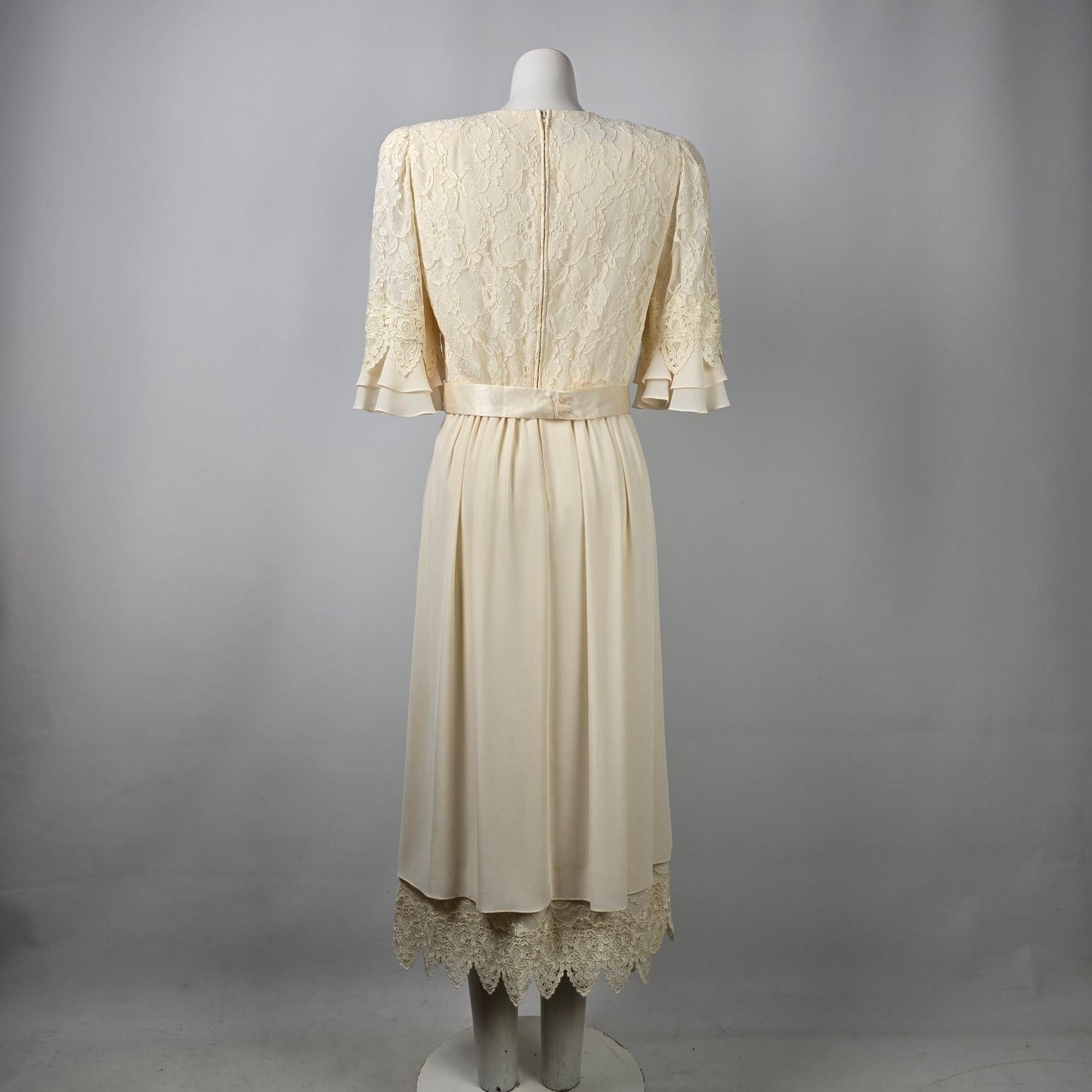 Vintage Ursula Cream Lace Midi Dress Size M