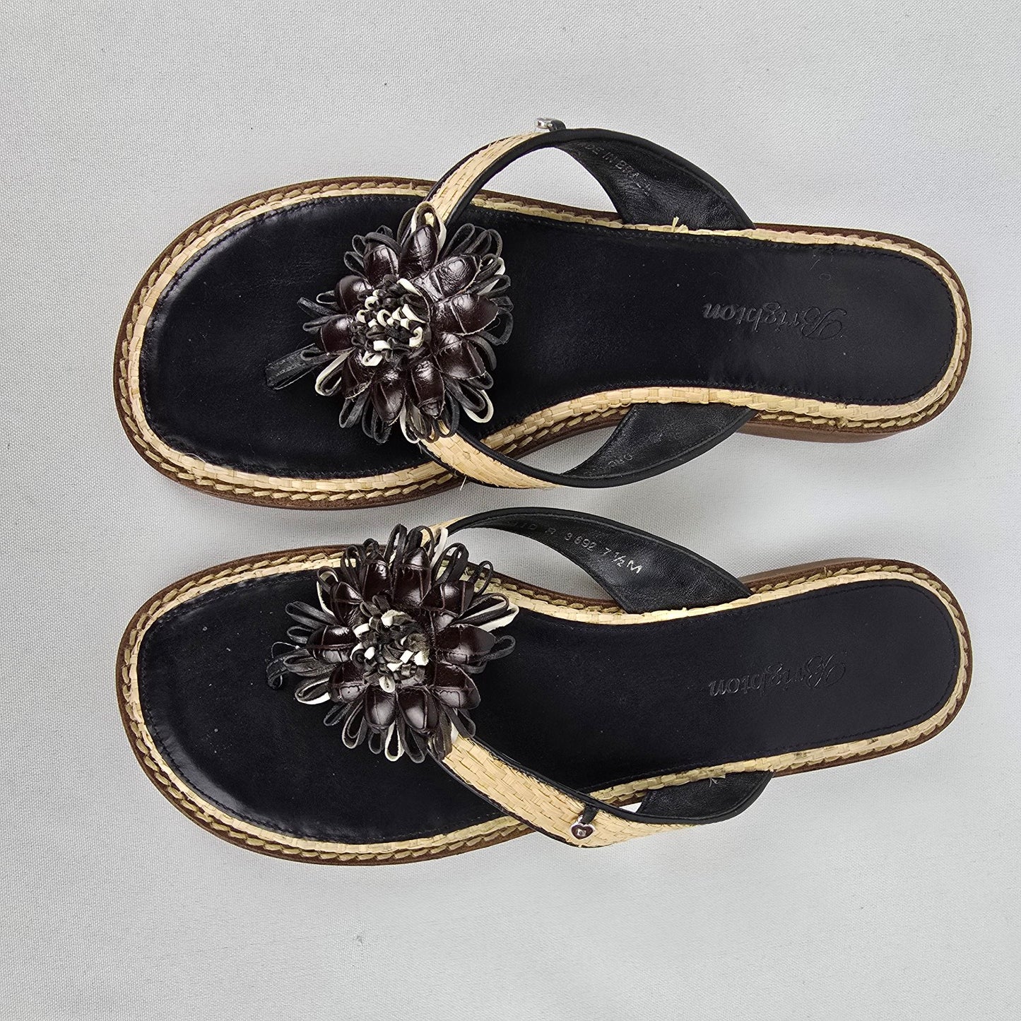 Brighton Black Leather Floral Thong Sandals Size 7.5