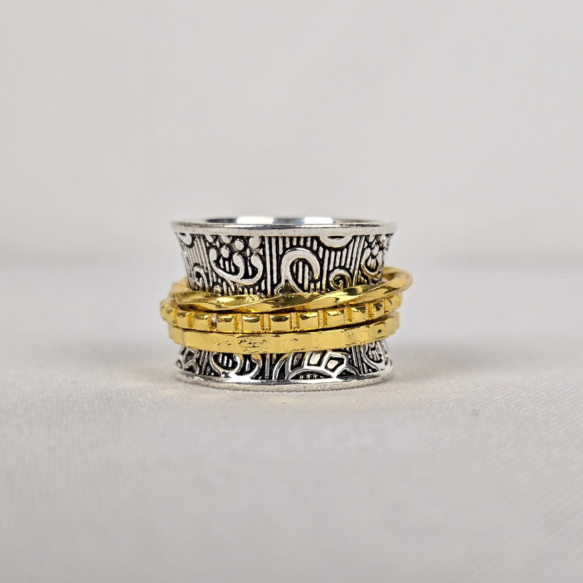 Silver & Gold Tone Spinner Ring Size 9