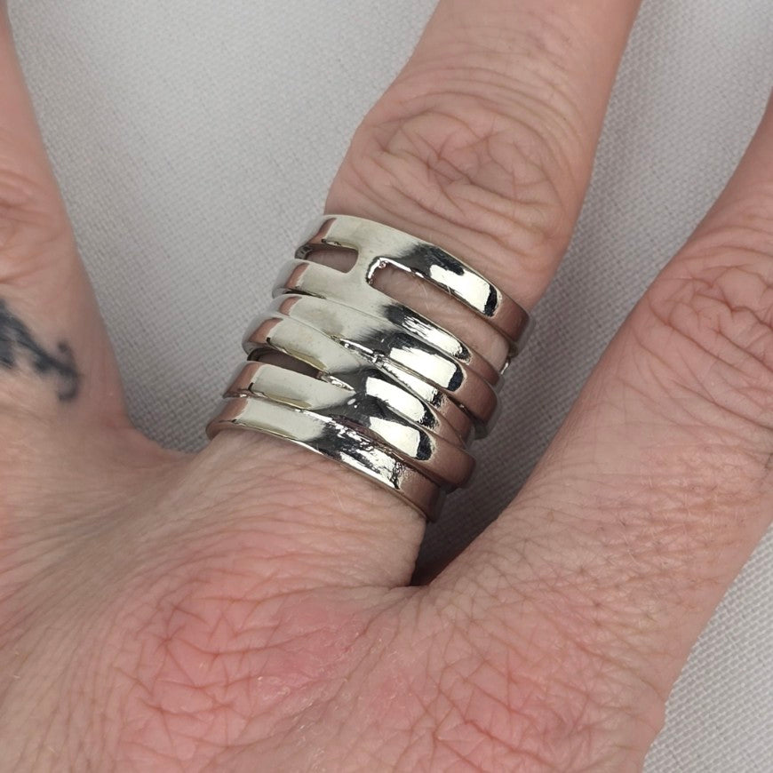 Silver Tone Wrap Ring Size 9
