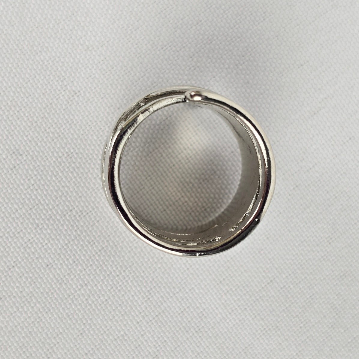 Silver Tone Wrap Ring Size 9
