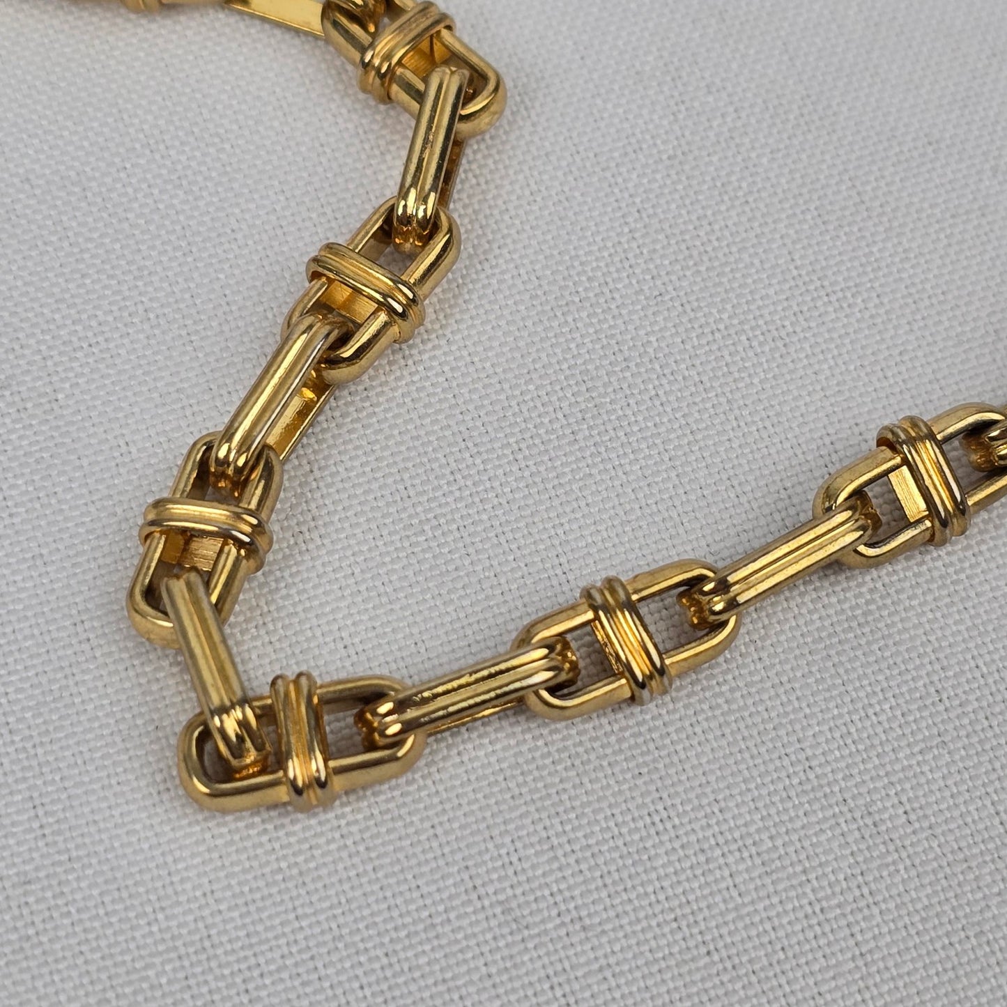 Vintage Gold Tone Chain Link Long Necklace