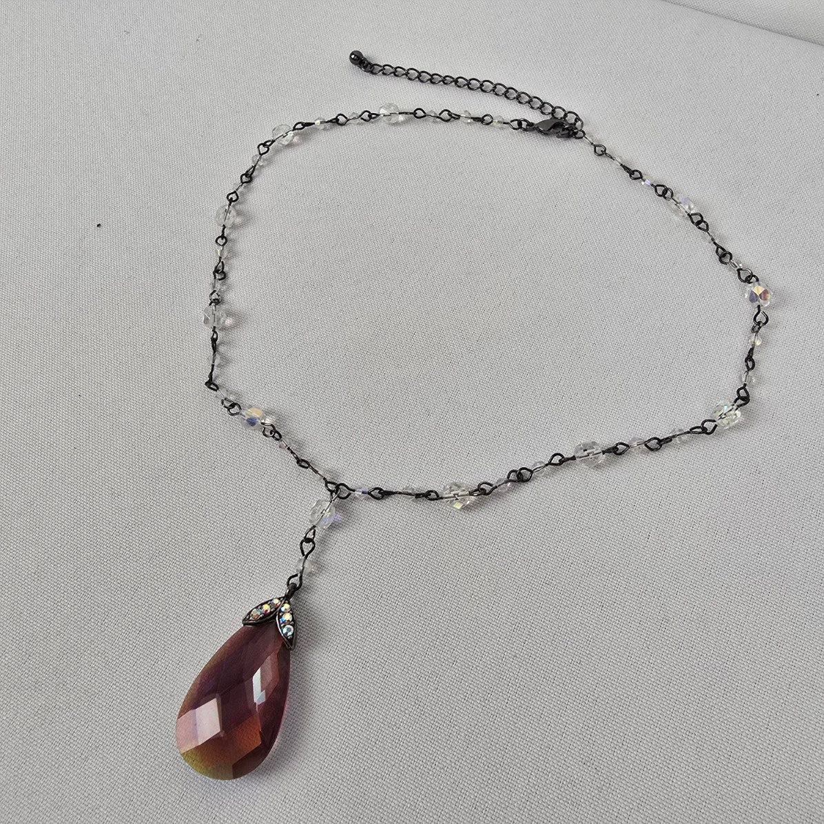 Avon Faceted Purple Beaded Pendant Necklace