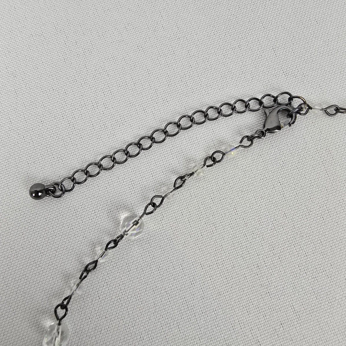 Avon Faceted Purple Beaded Pendant Necklace