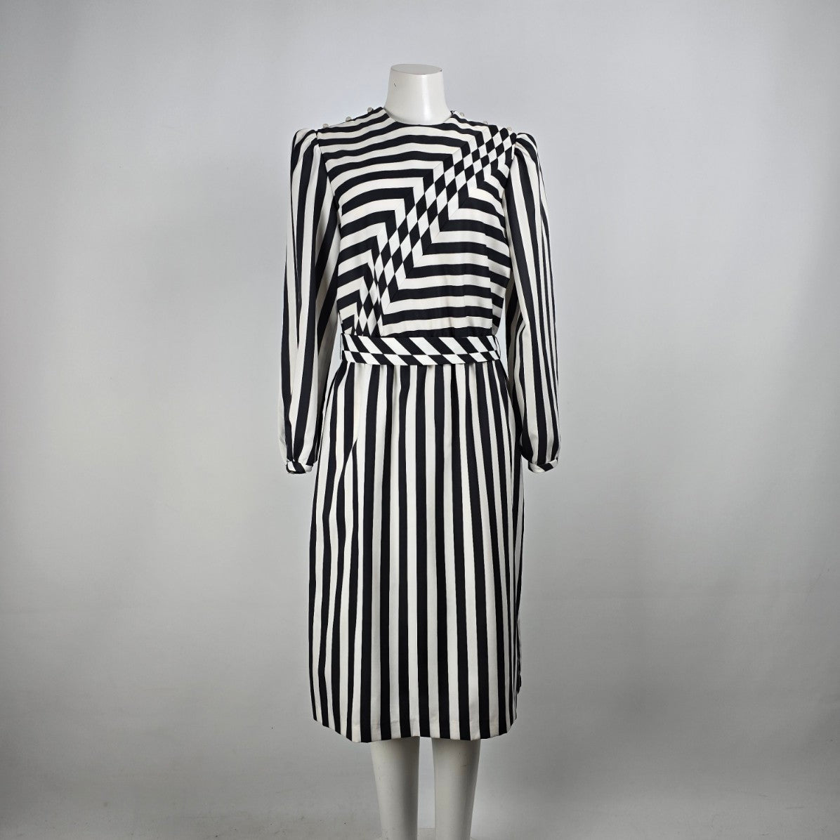 Vintage Algo Black & White Midi Dress Size M/L
